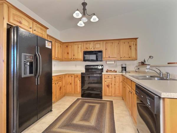 322 CHRISTOPHER ST, Eagle River, WI 54521