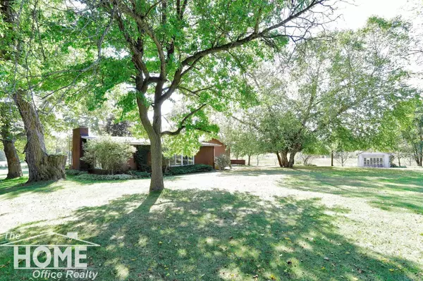 8102 Britton Road, Perry, MI 48872