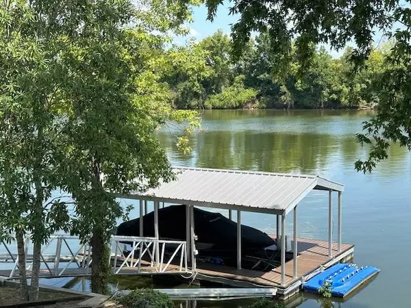 6637 River View Dr, Nashville, TN 37209