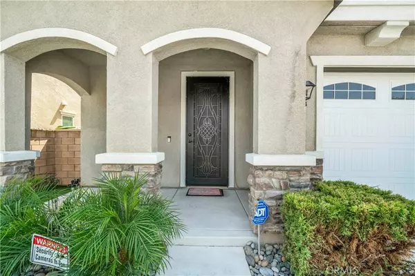 115 Muir Woods RD, Perris, CA 92570