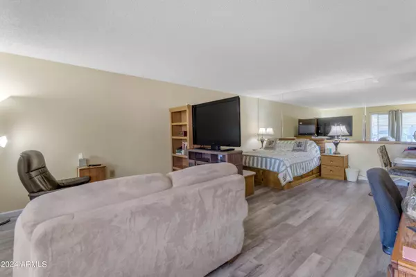 13232 N 98TH Avenue #K, Sun City, AZ 85351