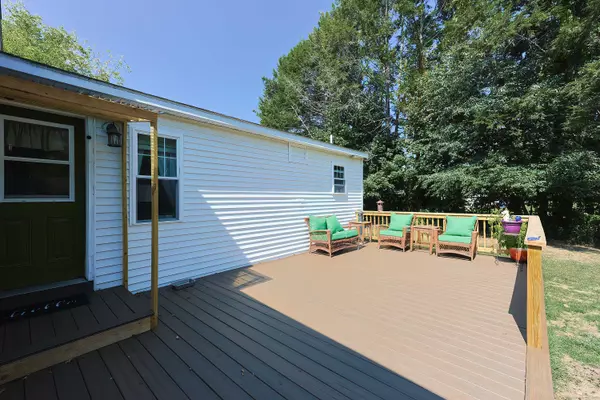 870 North Main Street, Killingly, CT 06239