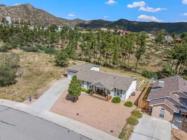 4210 Alabama AVE, Los Alamos, NM 87544