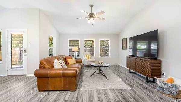 8915 Black Forest, Helotes, TX 78023