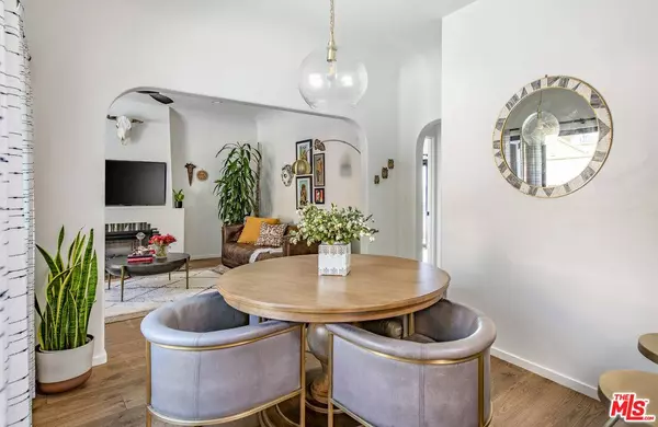 2039 N Avenue 52, Los Angeles, CA 90042