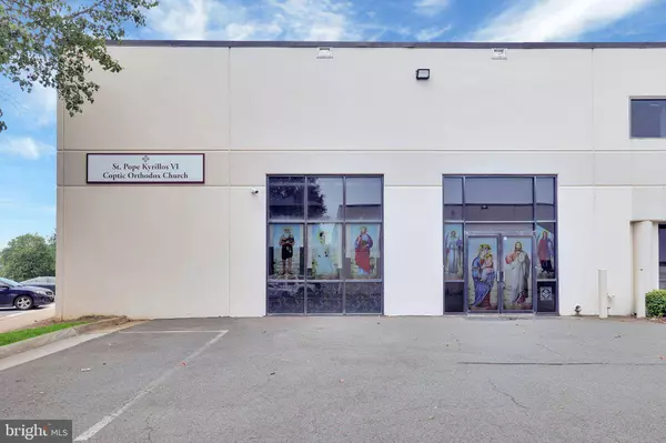 14740 FLINT LEE RD #UNIT A&B, Chantilly, VA 20151