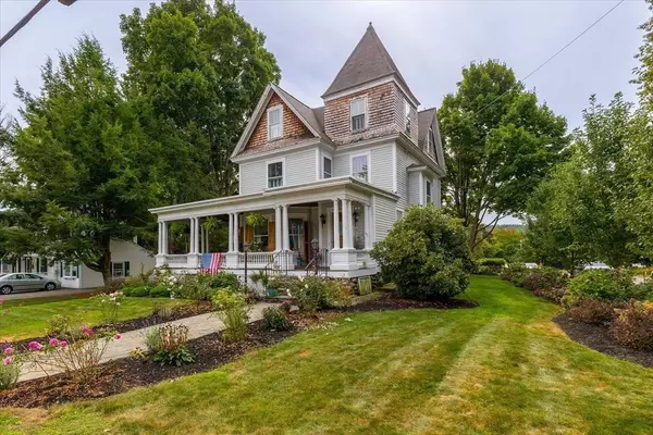 668 Merriam Ave, Leominster, MA 01453