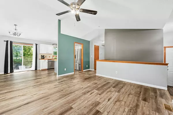 2607 E Elk Run Ct, Park City, KS 67219