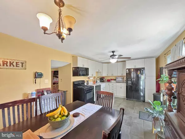 136 SHREVE ST, Mount Holly, NJ 08060