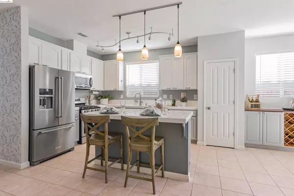 5418 Prewett Ranch Dr, Antioch, CA 94531