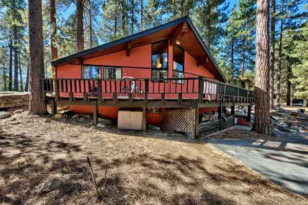 10229 Reynold Way, Truckee, CA 96161