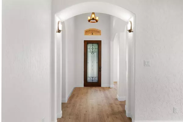 12017 Yarmouth Lane, Fort Worth, TX 76108