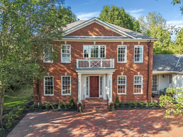 3774 Pembrooke Green, New Albany, OH 43054