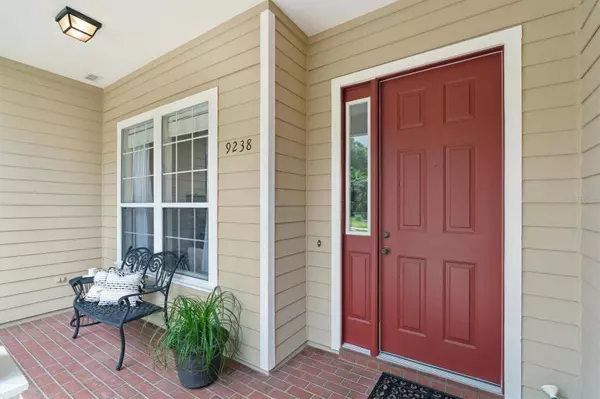 9238 NW 26TH AVE, Gainesville, FL 32606