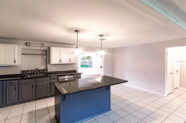 1075 JACKMAR RD, Dunedin, FL 34698