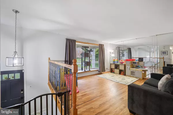 12230 WESTVIEW DR, Upper Marlboro, MD 20772