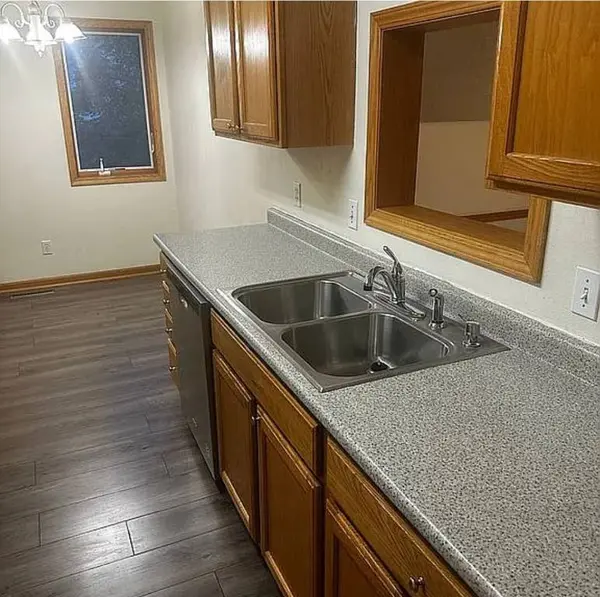 6947 Doubletree RD NE, Cedar Rapids, IA 52402