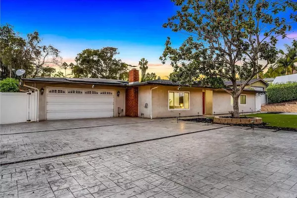 723 Via Flora Rd, San Marcos, CA 92069