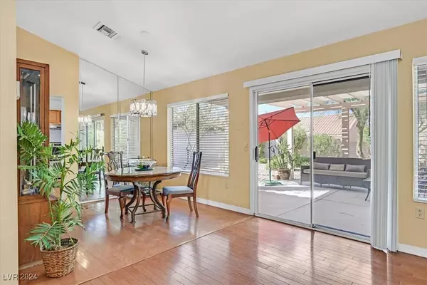 8916 Desert Mound Drive, Las Vegas, NV 89134