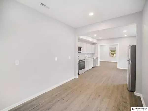 5128 Walker Avenue, Lincoln, NE 68504