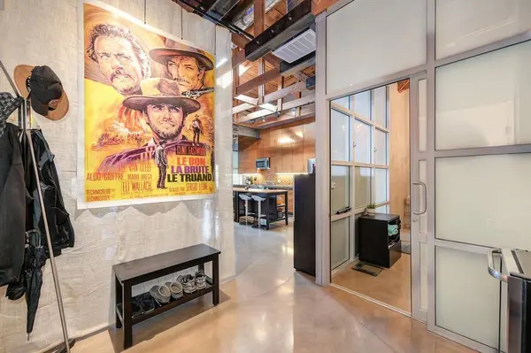 1725 14th ST #202, Sacramento, CA 95811