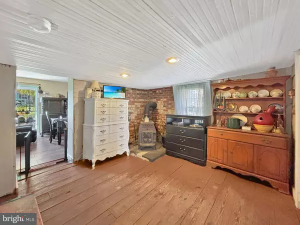 136 SHREVE ST, Mount Holly, NJ 08060