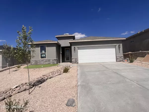 2045 Torreon RD, Las Cruces, NM 88012