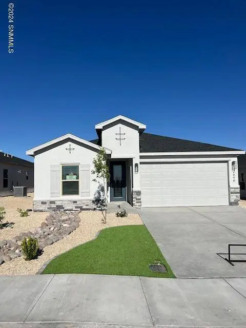 2075 Torreon RD, Las Cruces, NM 88012