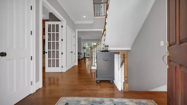 3774 Pembrooke Green, New Albany, OH 43054