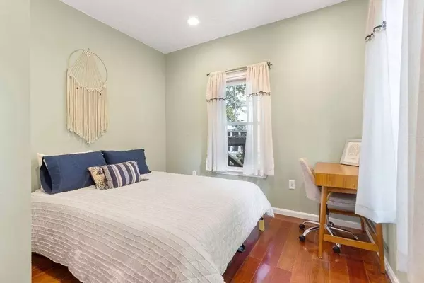 85 Albano St #1, Boston, MA 02131