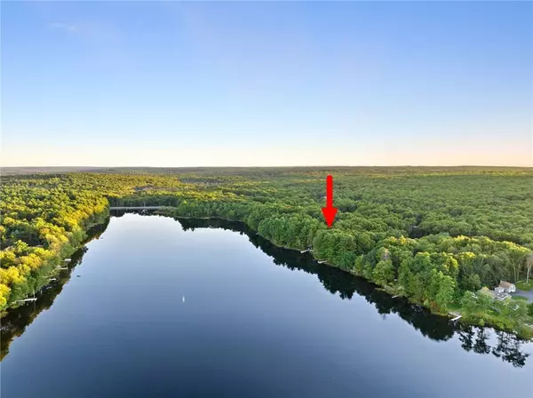 5 Lost Acre DR, Glocester, RI 02814