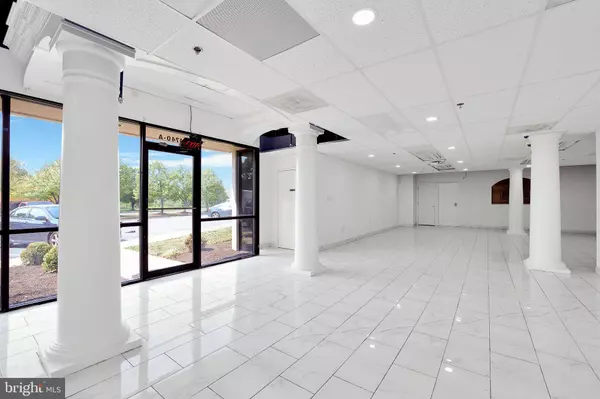 14740 FLINT LEE RD #UNIT A&B, Chantilly, VA 20151