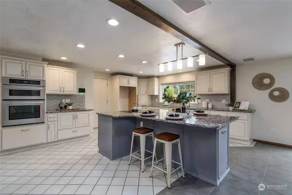 1514 208th ST E, Spanaway, WA 98387