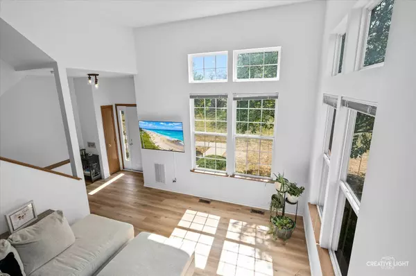 1999 Grandview PL, Montgomery, IL 60538