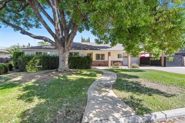 236 W San Madele Avenue, Fresno, CA 93704