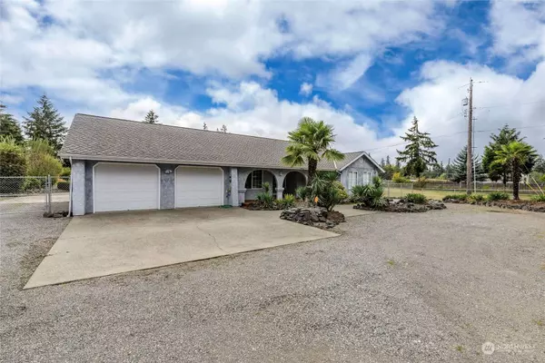1514 208th ST E, Spanaway, WA 98387