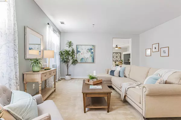 5418 Prewett Ranch Dr, Antioch, CA 94531