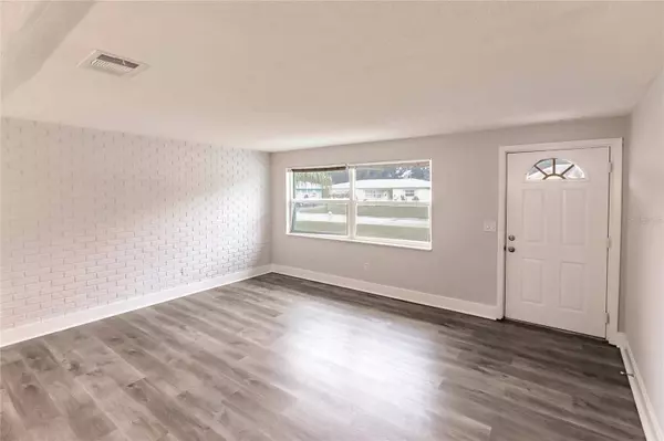 1075 JACKMAR RD, Dunedin, FL 34698