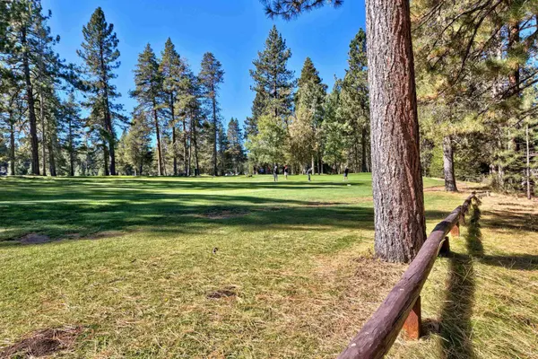10229 Reynold Way, Truckee, CA 96161