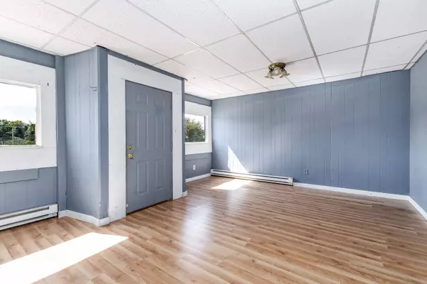 110 W Railroad Street 110 & 112 Railroad, Apple River, IL 61001