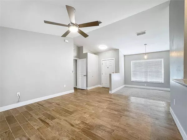 15901 GREATER GROVES BLVD, Clermont, FL 34714