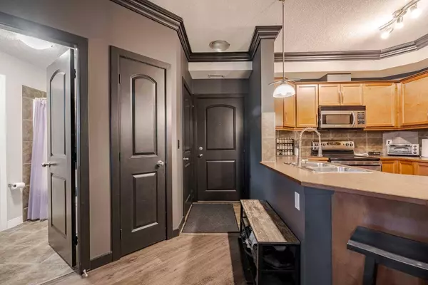 15304 Bannister RD SE #109, Calgary, AB T2X 0M8