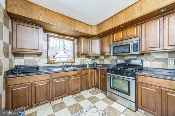 3515 N RANDOLPH ST, Philadelphia, PA 19140