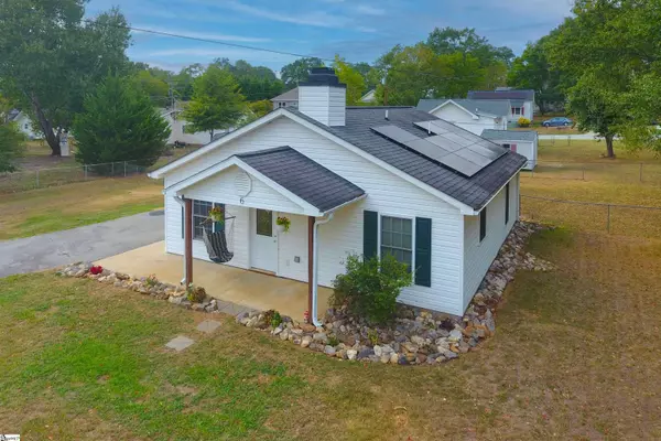 6 Clemson Street, Liberty, SC 29657