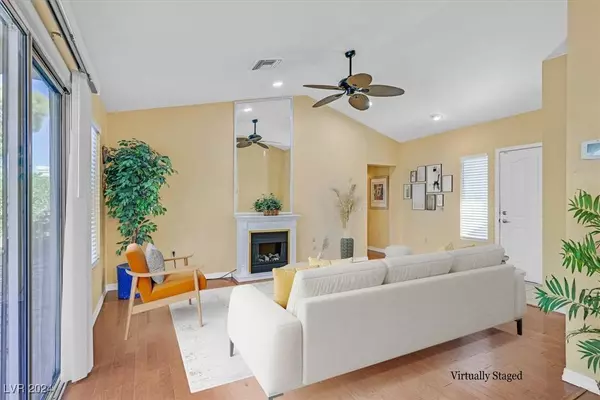 8916 Desert Mound Drive, Las Vegas, NV 89134