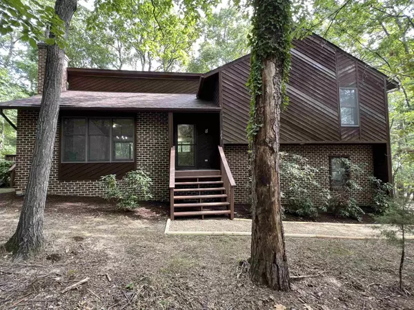 109 CROSS KEYS CT, Mcgaheysville, VA 22840