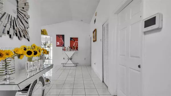 18118 SW 142nd Ct, Miami, FL 33177