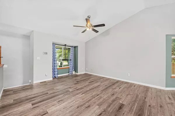 2607 E Elk Run Ct, Park City, KS 67219