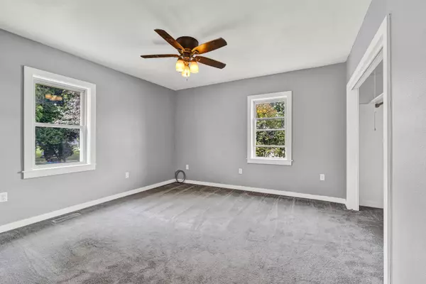 W208N16721 S Center St, Jackson, WI 53037