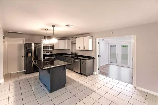 1075 JACKMAR RD, Dunedin, FL 34698